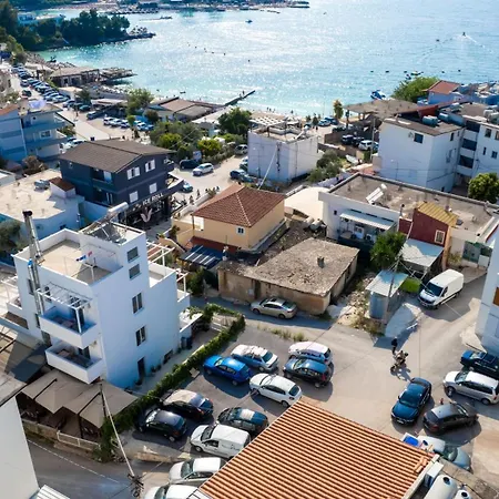 ゲストハウス A&f 3*