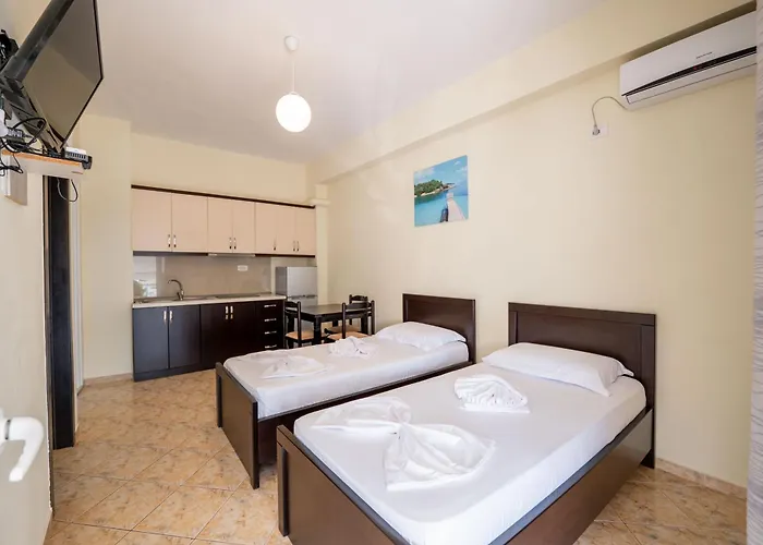 ゲストハウス A&f 3*