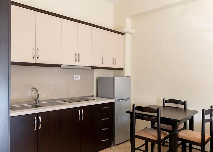 ゲストハウス A&f 3*